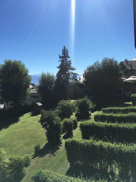 Apartment 24 Hotel Etrier Pool & Spa Crans-Montana Exterior foto